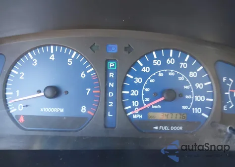 2001 Toyota Sienna Le/Xle из США, поврежденный, VIN 4T3ZF13C11U365141